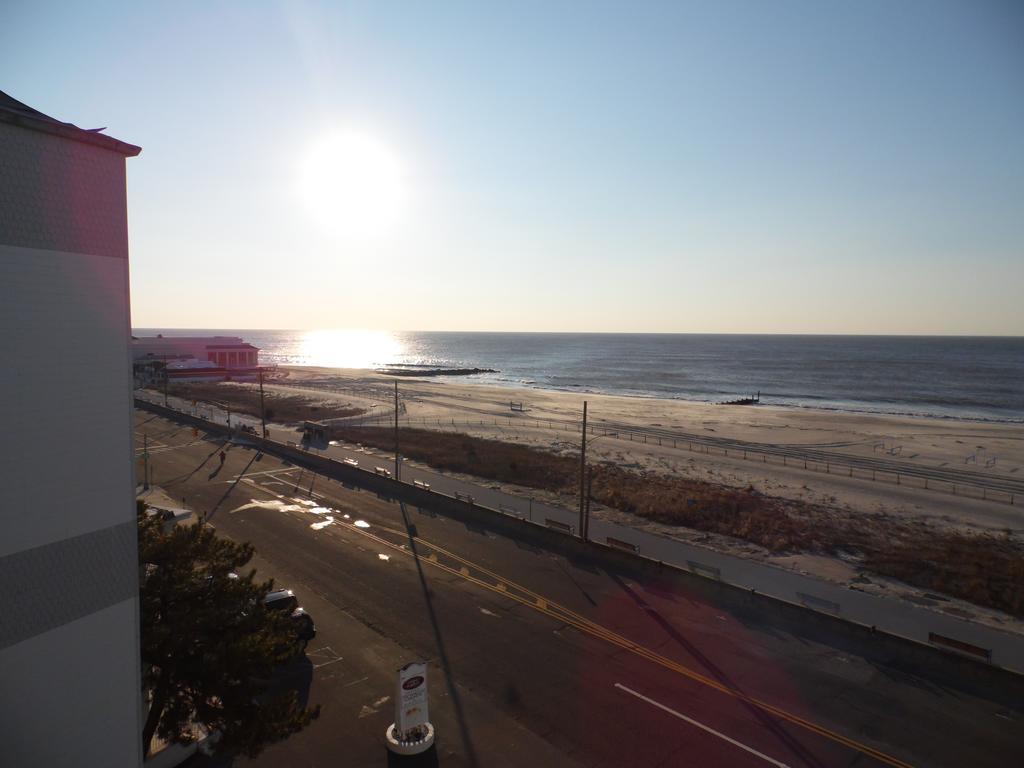 Marquis De Lafayette Hotel Cape May Buitenkant foto